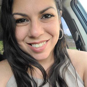 Meet your Posher, Christina